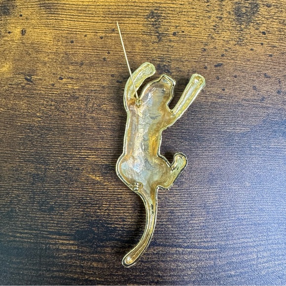 Crouching Tiger Brooch Gold and Brown Enamel Stripe 4.25 Inch Vintage 1980’s - Picture 7 of 10